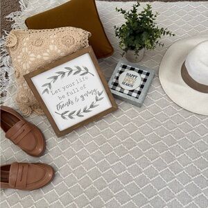 🍁 Two Autumn Season Decor Pieces